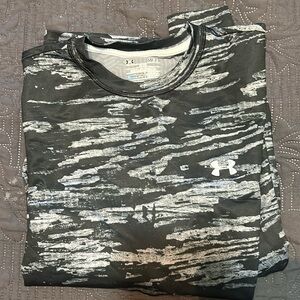 New never worn men’s small cold gear long sleeve